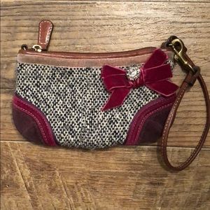 Super Cute Tweed Wristlet Wallet